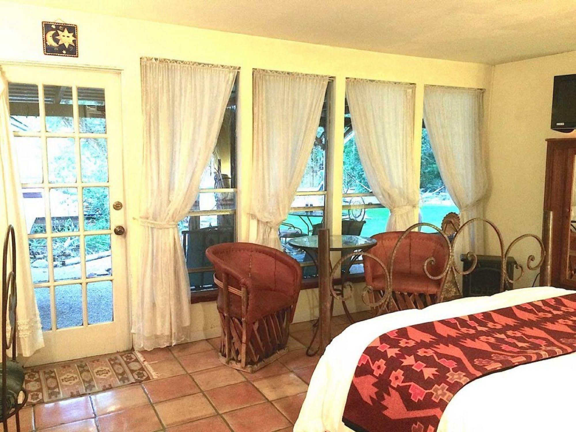 لايكواي Casa Del Sol Bed And Breakfast المظهر الخارجي الصورة